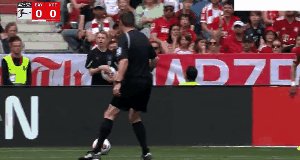 1713017661767039334.gif bay koe 5.gif