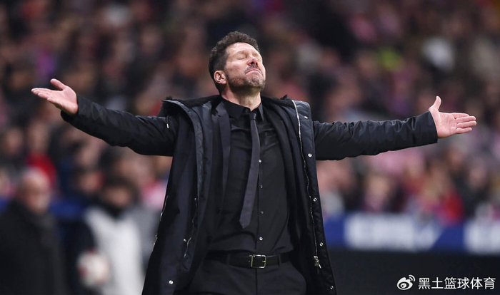 五星体育官网-4-1大胜!1-0绝杀!西甲最新积分榜:巴萨甩开皇马,马竞反超黄潜|巴塞罗那|比利亚雷亚尔|皇家奥维耶多|奥维耶多|皇家马德里_新浪体育_新浪新闻